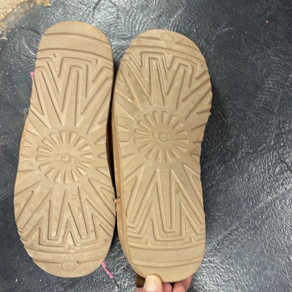 UGG Chestnut Ultra Mini Shearling Lined Footwear - Picture 2 of 8